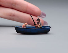 Load image into Gallery viewer, 1:64 Painted Figure Model Miniature Resin Diorama Sand Boat Fisher Pet Dog Boy
