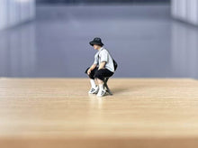Load image into Gallery viewer, 1:64 Painted Figure Model Miniature Resin Diorama Sand Sitting Man fisherman hat
