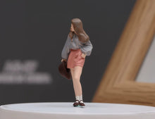 Load image into Gallery viewer, 1:64 Painted Figure Model Miniature Resin Diorama Toy Sand Trendy Walking Girl
