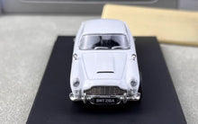 Load image into Gallery viewer, DCM 1:64 White 1964 DB5 Classic Coupe Figure Model Diecast Metal Car New
