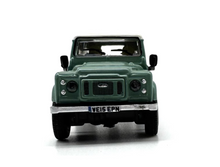 Load image into Gallery viewer, 1:76 Green Defender 90 SUV Off Road Classic Model Diecast Metal Car BN

