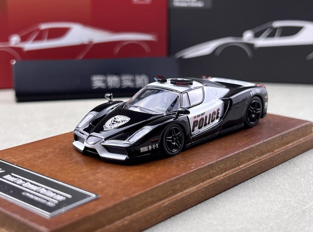 FY 1:64 Police Enzo Racing Sports Model Diecast Metal Car New Collection