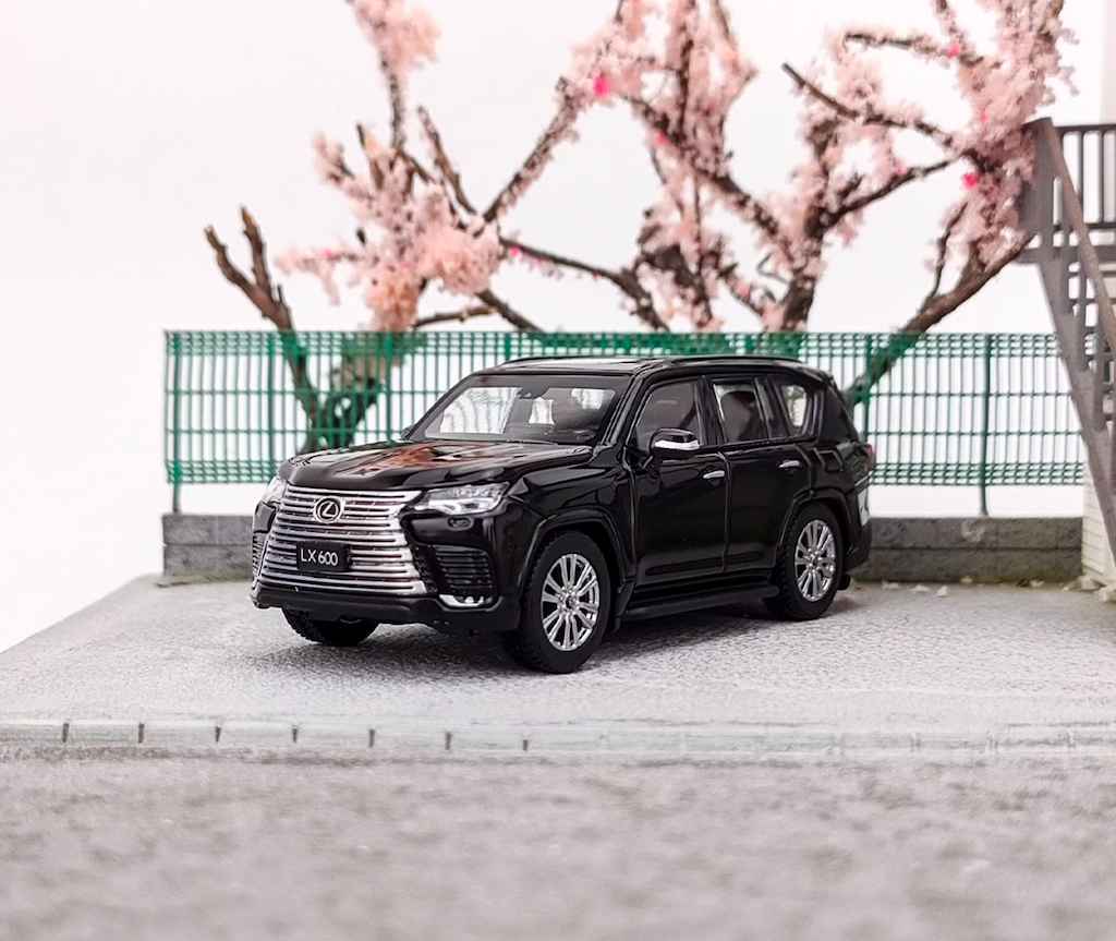 LCD 1:64 Black LX600 Luxury SUV Off Road Sports Model Diecast Metal Car New