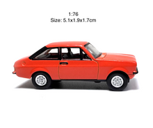 Load image into Gallery viewer, 1:76 Red Mk2 Coupe Sports Classic Vintage Model Diecast Metal Car New Collection
