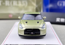 Load image into Gallery viewer, FH 1:64 Green JDM Skyline GTR R35 Racing Sports Model Diecast Metal Car New Collection
