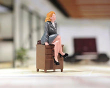 Load image into Gallery viewer, 1:64 Painted Figure Model Miniature Resin Diorama Lady Special Agent Cabinet Toy Collection

