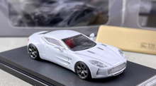 Load image into Gallery viewer, MJ 1:64 White One-77 V12 Coupe Super Racing Sports Model Diecast Metal Car New Collection

