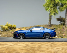 Load image into Gallery viewer, 1:64 CM Blue Dark Horse Mustang Sports Model Diecast Metal Car New Collection
