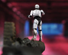 Load image into Gallery viewer, 1:64 Painted Figure Model Miniature Resin Diorama Sand Mechanical Warmen Police Collection
