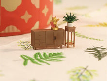 Load image into Gallery viewer, 1:64 Painted Figure Model Miniature Resin Diorama Sand Reunion Dinner Gathering
