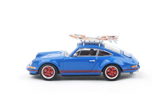 Load image into Gallery viewer, XCARTOYS 1:64 Blue Singer 964 Wakeboard Sports Model Toy Diecast Metal Car
