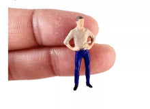 Load image into Gallery viewer, 1:64 Painted Figure Mini Model Miniature Resin Diorama Sand Couple Man Lady Toy New
