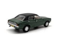Load image into Gallery viewer, 1:76 Cortina MKIII Sedan Sports Classic Vintage Model Diecast Metal Car
