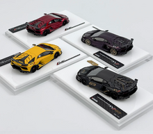 Load image into Gallery viewer, TARDIS 1:64 Aventador SVJ63 Super Racing Sports Model Diecast Resin Car New Collection
