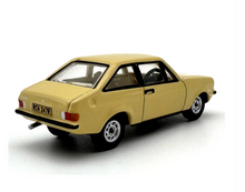Load image into Gallery viewer, 1:76 Beige Escort MK2 Sports Model Diecast Metal Car New Collection
