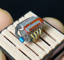 Load image into Gallery viewer, 1:64 JDM 3D K20A Vtec Engine Garage Mechanic Display Model Resin For Car New
