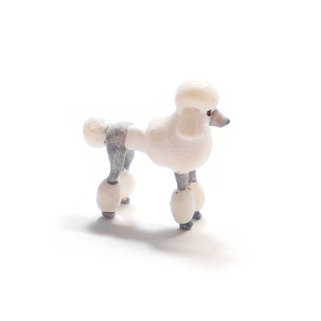 1:64 Painted Figure Mini Model Miniature Resin Diorama Sand Poodle Dot Pet White