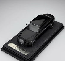 Load image into Gallery viewer, Banana 1:64 Black Phantom VIII Centenary Luxury Model Diecast Metal Car New Collection
