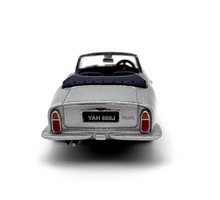 Load image into Gallery viewer, 1:76 Silver DB6 MKII Convertible Sports Model Diecast Metal Car New Collection
