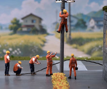 Load image into Gallery viewer, 1:64 Painted Figure Model Miniature Resin Sand Diorama Construction Workers Set
