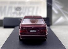 Load image into Gallery viewer, Maxwell 1:64 Wine Red E320 W210 Classic Sedan Sports Model Diecast Metal Car
