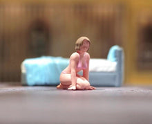 Load image into Gallery viewer, 1:64 Painted Figure Model Miniature Resin Diorama Sand Sexy Girl Lady Bikini Toy
