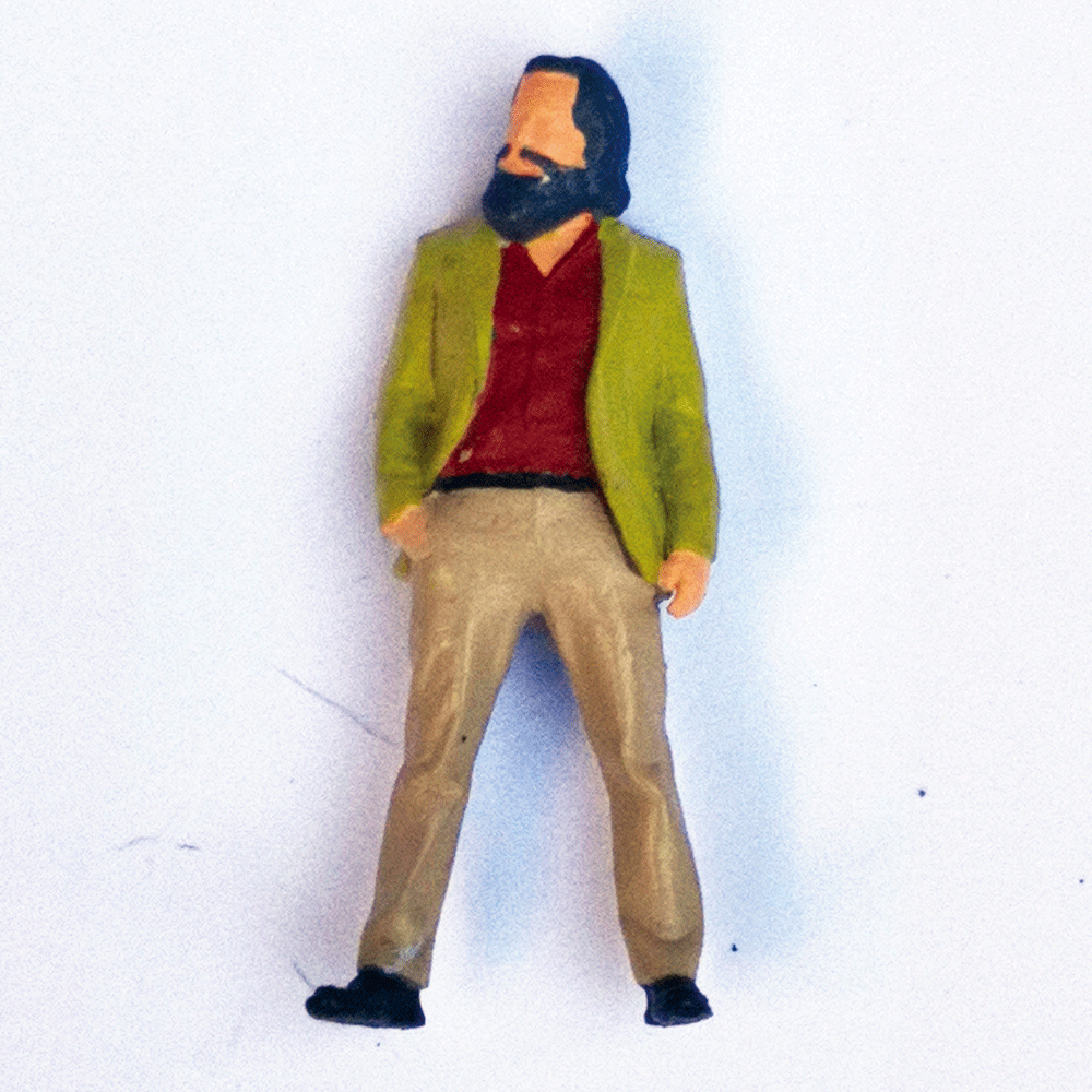 1:64 Painted Figure Mini Model Miniature Resin Diorama Sand Toy Uncle Beard Man