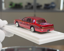 Load image into Gallery viewer, MK 1:64 HEC Red Art Lincoln Town Car Luxury Sedan Model Diecast Metal Car New Collection
