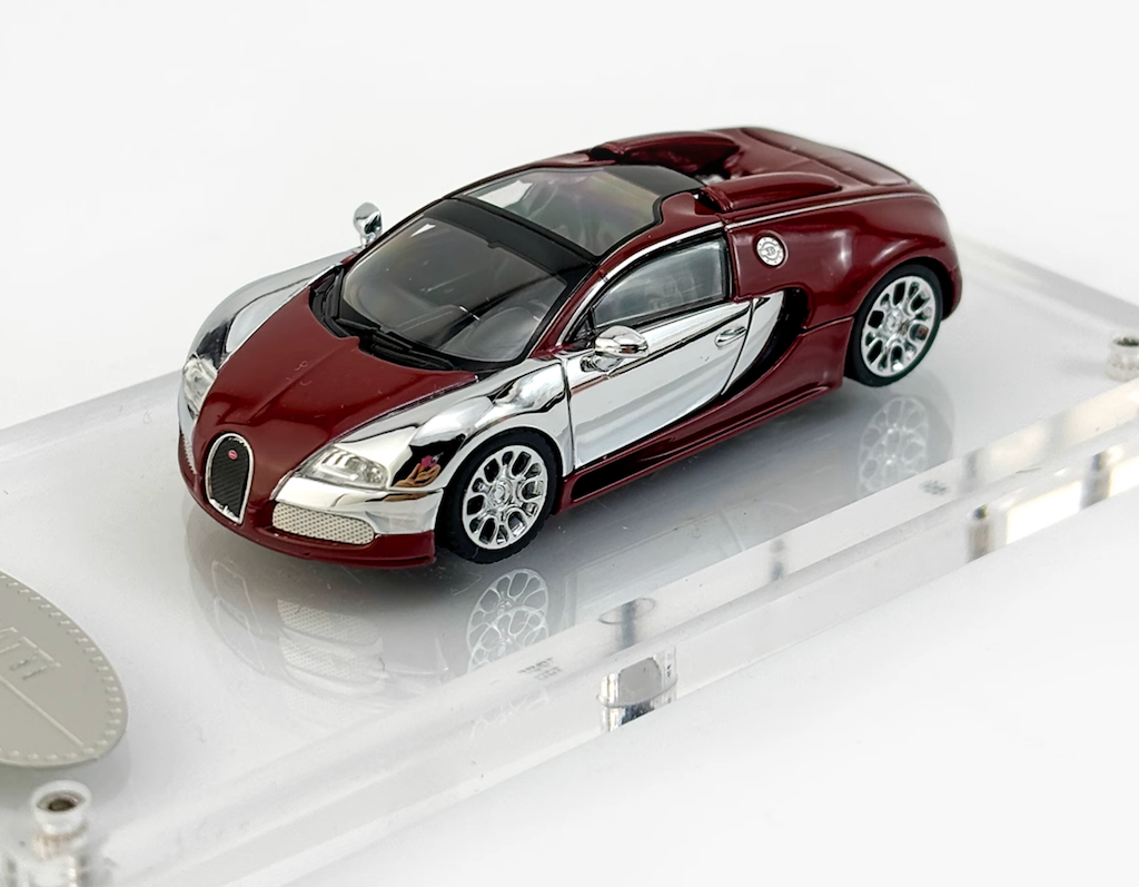 Mortal 1:64 Plating Silver Red Veyron SS Sports Model Diecast Metal Car New Collection