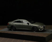 Load image into Gallery viewer, Masdi 1:64 Gray A6 C8 Sedan Sports Model Diecast Metal Car New Collection
