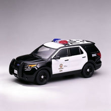 Load image into Gallery viewer, 596 1:64 2013 Black Explorer LAPD Police SUV Sport Model Diecast Metal Car New Collection
