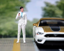 Load image into Gallery viewer, 1:64 Painted Figure Model Miniature Resin Diorama Sand Man Standing Casual Suit New Collection
