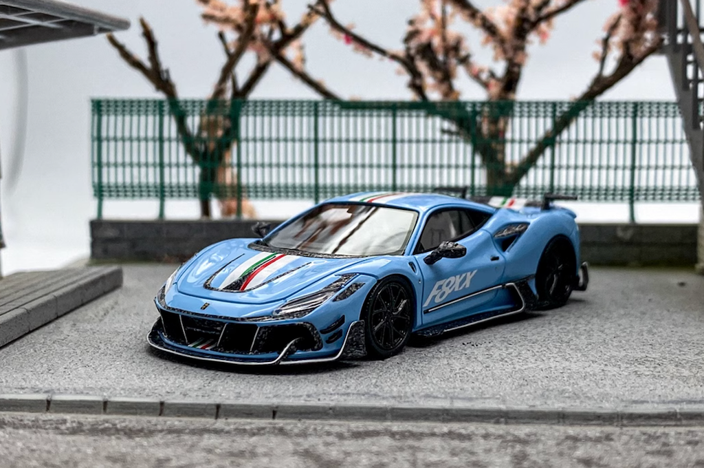 Fuelme 1:64 Blue Mansory F8XX Super Racing Sports Model Diecast Resin Car New