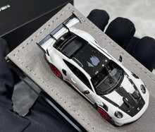 Load image into Gallery viewer, HH 1:64 White Red Rims 992.1 GT3 RS Sports Model Diecast Resin Car New Collection
