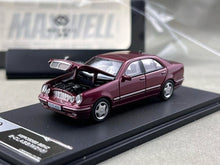 Load image into Gallery viewer, Maxwell 1:64 Wine Red E320 W210 Classic Sedan Sports Model Diecast Metal Car
