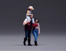Load image into Gallery viewer, 1:64 Painted Figure Model Miniature Resin Diorama Sand Family Dad Mom Girl Set
