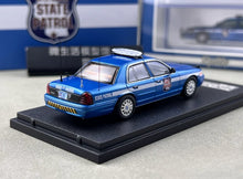 Load image into Gallery viewer, Rollin 1:64 Wisconsin Police WSP Crown Victoria CV Model Diecast Metal Car New Collection
