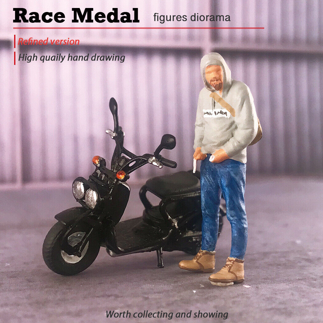 1:64 Painted Figure Mini Model Miniature Resin Diorama Vintage Motocycle Man BL