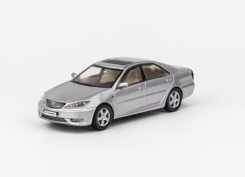 Model1 1:64 Silver Camry XV30 Sedan Model Metal Diecast Car New Collection