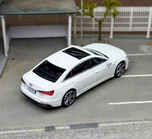 Load image into Gallery viewer, VAV 1:64 White A6L Luxury Sedan Sports Model Diecast Metal Car New Collection
