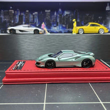 Load image into Gallery viewer, RW 1:64 488 Pista Hard Top Super Racing Sports Model Diecast Resin Car New
