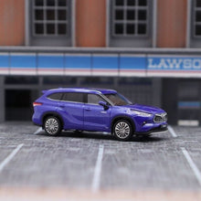 Load image into Gallery viewer, LCD 1:64 Blue Toyota Highlander SUV Sports Model Toy Diecast Metal Car Box
