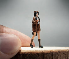 Load image into Gallery viewer, 1:64 Painted Figure Mini Model Miniature Car Scenes Resin Diorama Brown Girl
