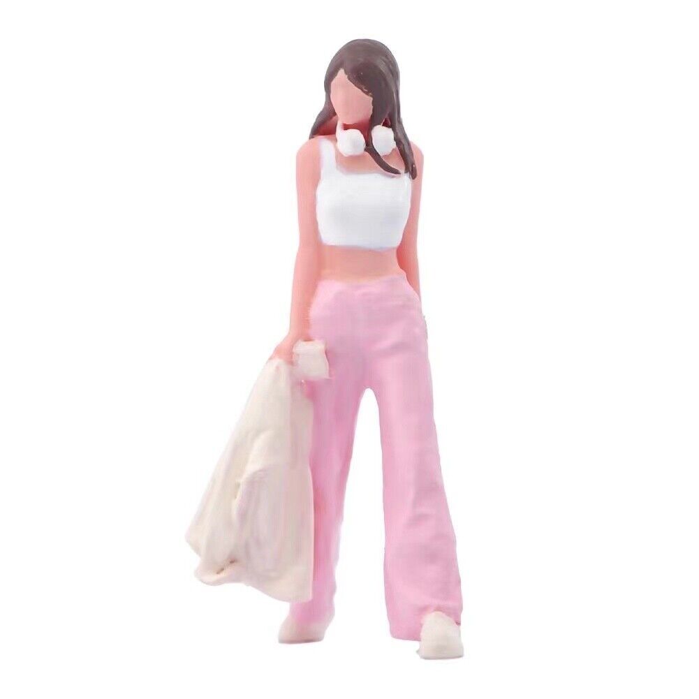 1:64 Painted Figure Model Miniature Resin Diorama Sand Girl Carrying Clothes Toy New Collection