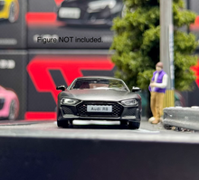 Load image into Gallery viewer, Masdi 1:64 Matte Black 2022 R8 V10 Coupe Sports Model Diecast Metal Car New Collection
