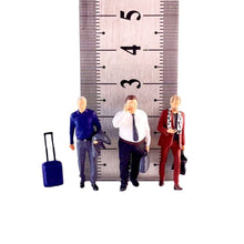 Load image into Gallery viewer, 1:64 Painted Figure Model Miniature Resin Diorama Sand Business Man Suit Luggage New
