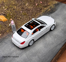 Load image into Gallery viewer, King 1:64 White S65 AMG W222 Sedan Sports Model Diecast Metal Car New Collection
