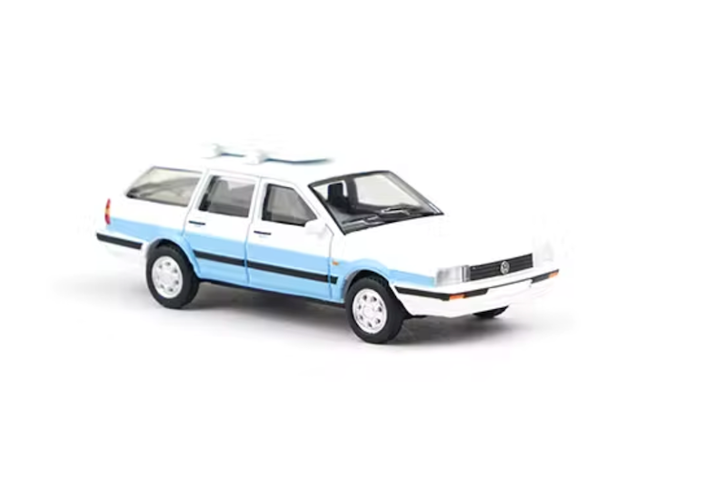 XCARTOYS 1:64 VW Santana Wagon Classic Sports Model Diecast Metal Car New