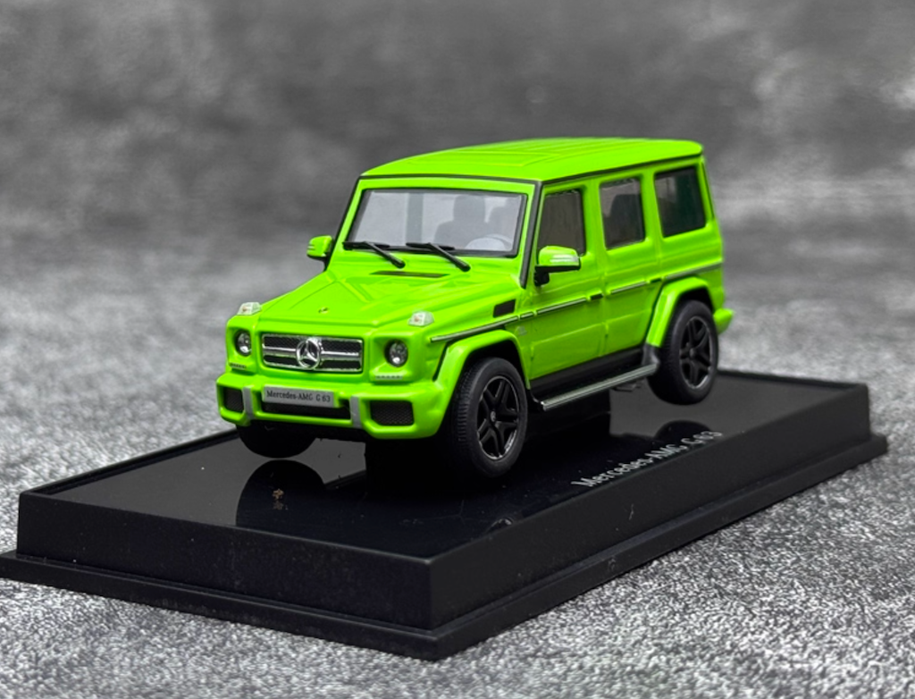 AUTOart 1:64 Green Benz AMG G63 ORV SUV Sports Model Car ABS BN