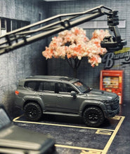 Load image into Gallery viewer, Masdi 1:64 Gray LC300 Land Cruiser ORV SUV Sports Model Diecast Metal Car New Collection
